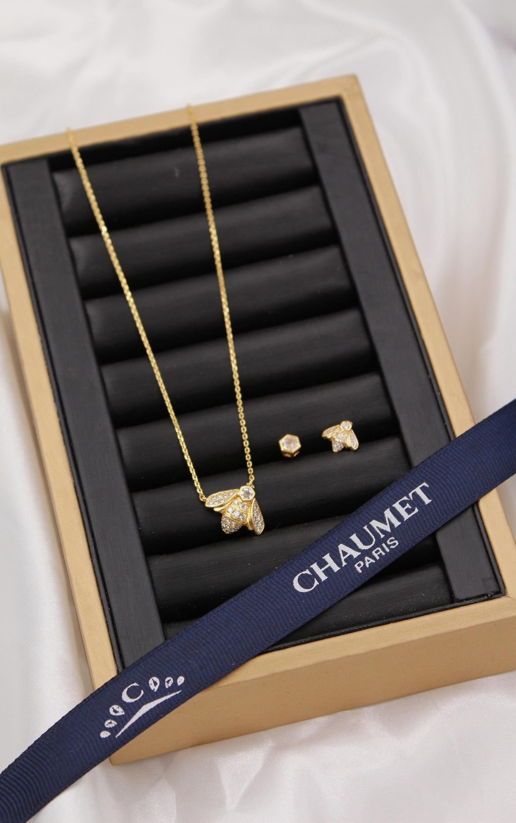 Chaumet Bee My Love necklace and Ring