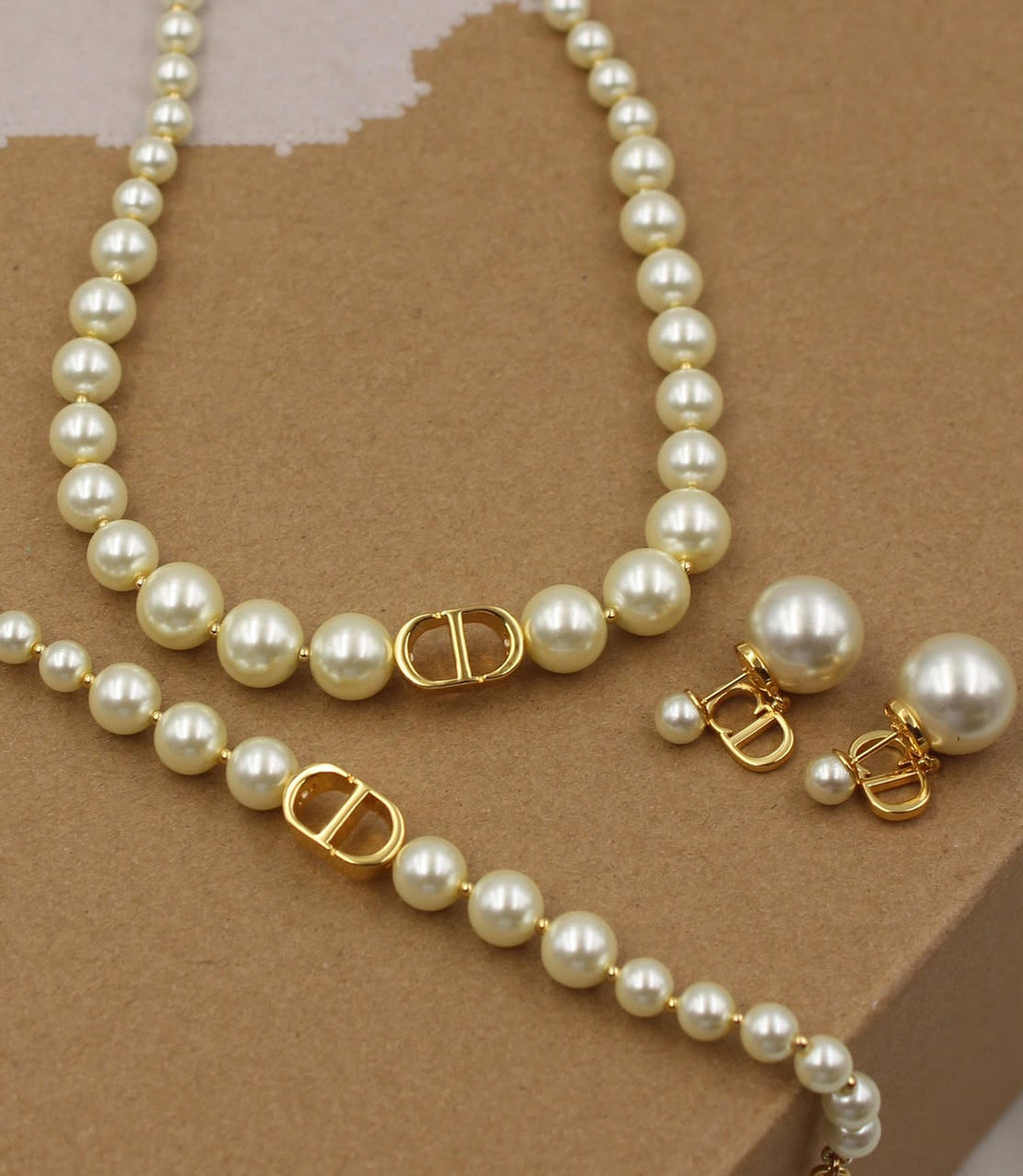 Dior CD Pearl Jewelry Set