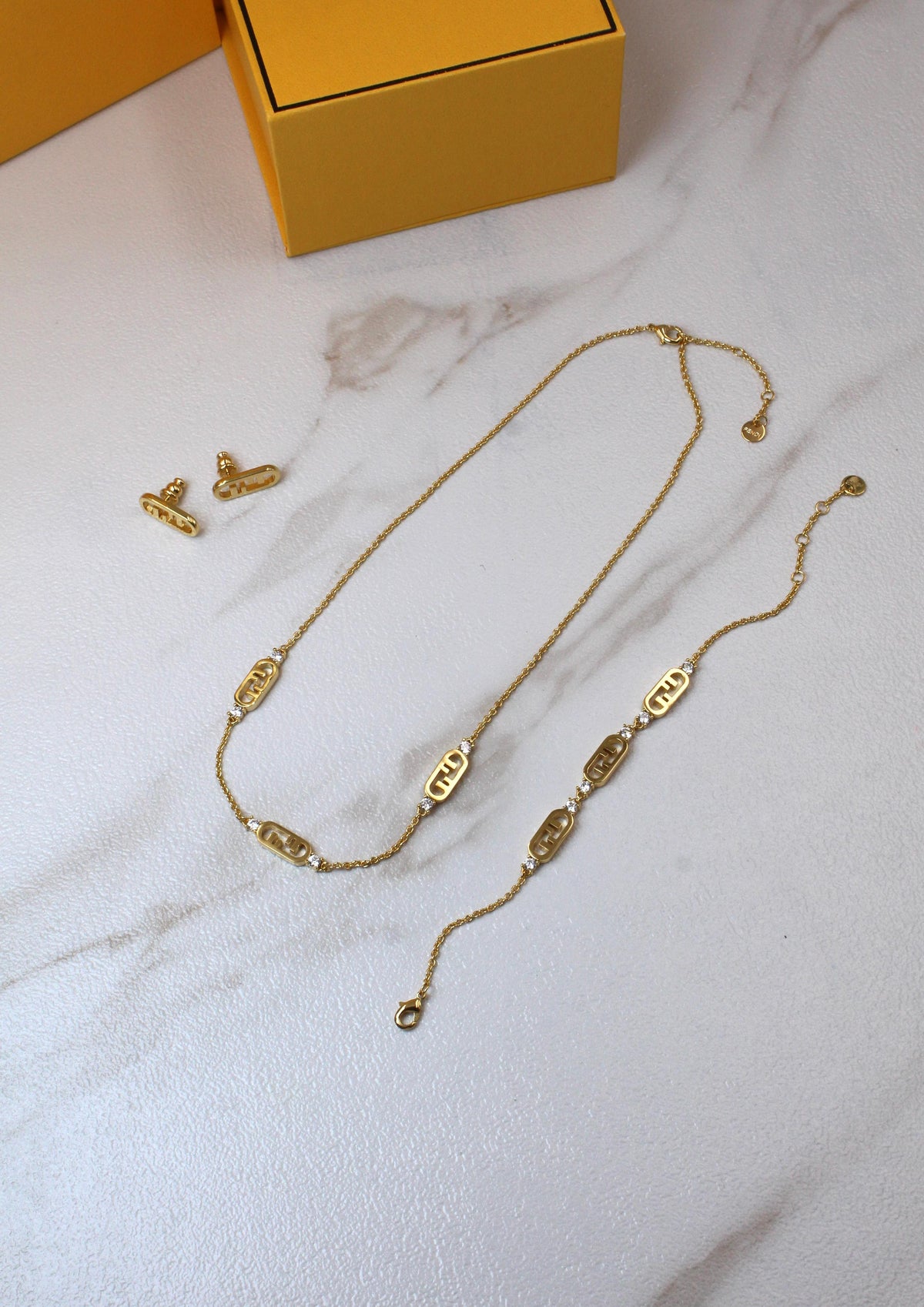 Fendi FF gold Jewelry Set