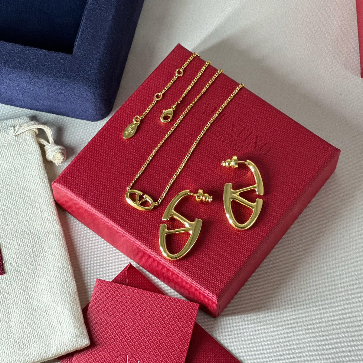 Valentino Garavani VLogo Gold Jewelry Set