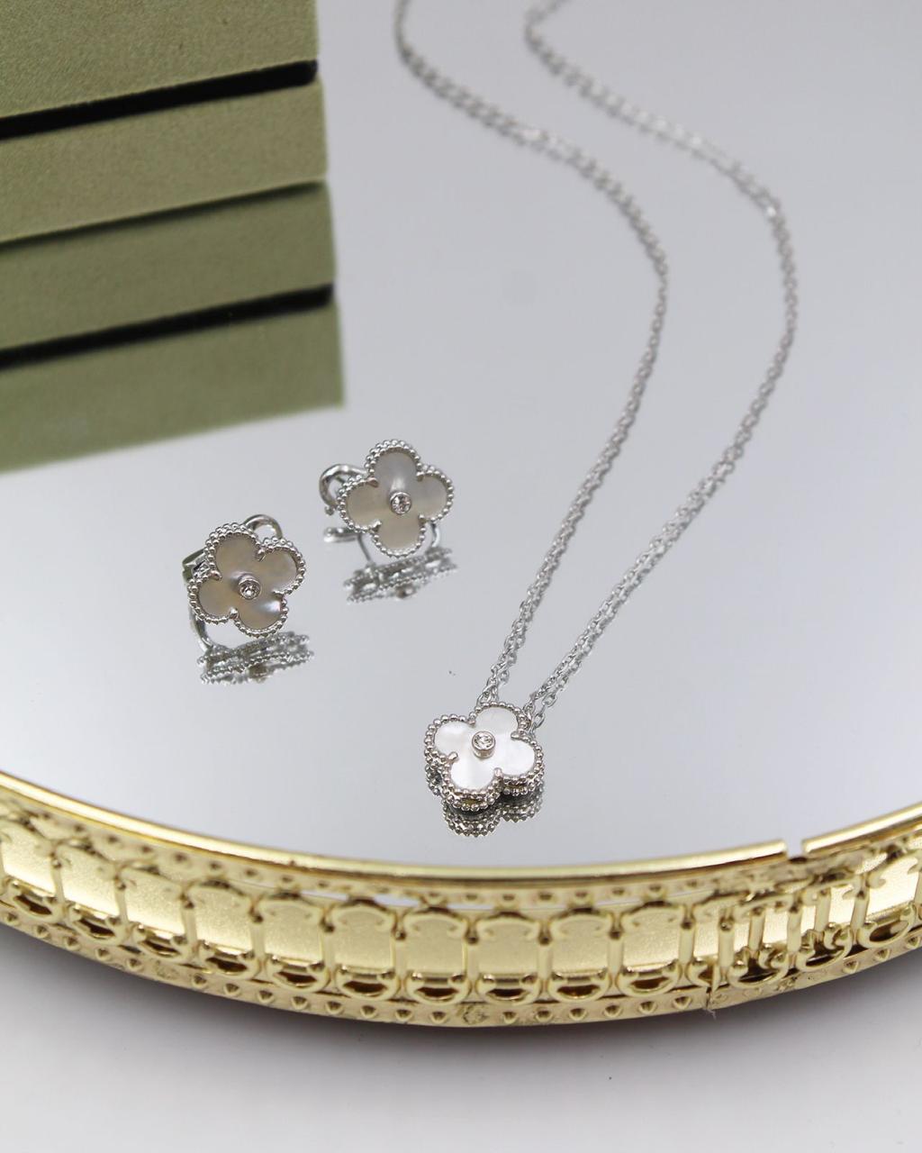 Van Cleef & Arpels Alhambra Motif Jewelry Set