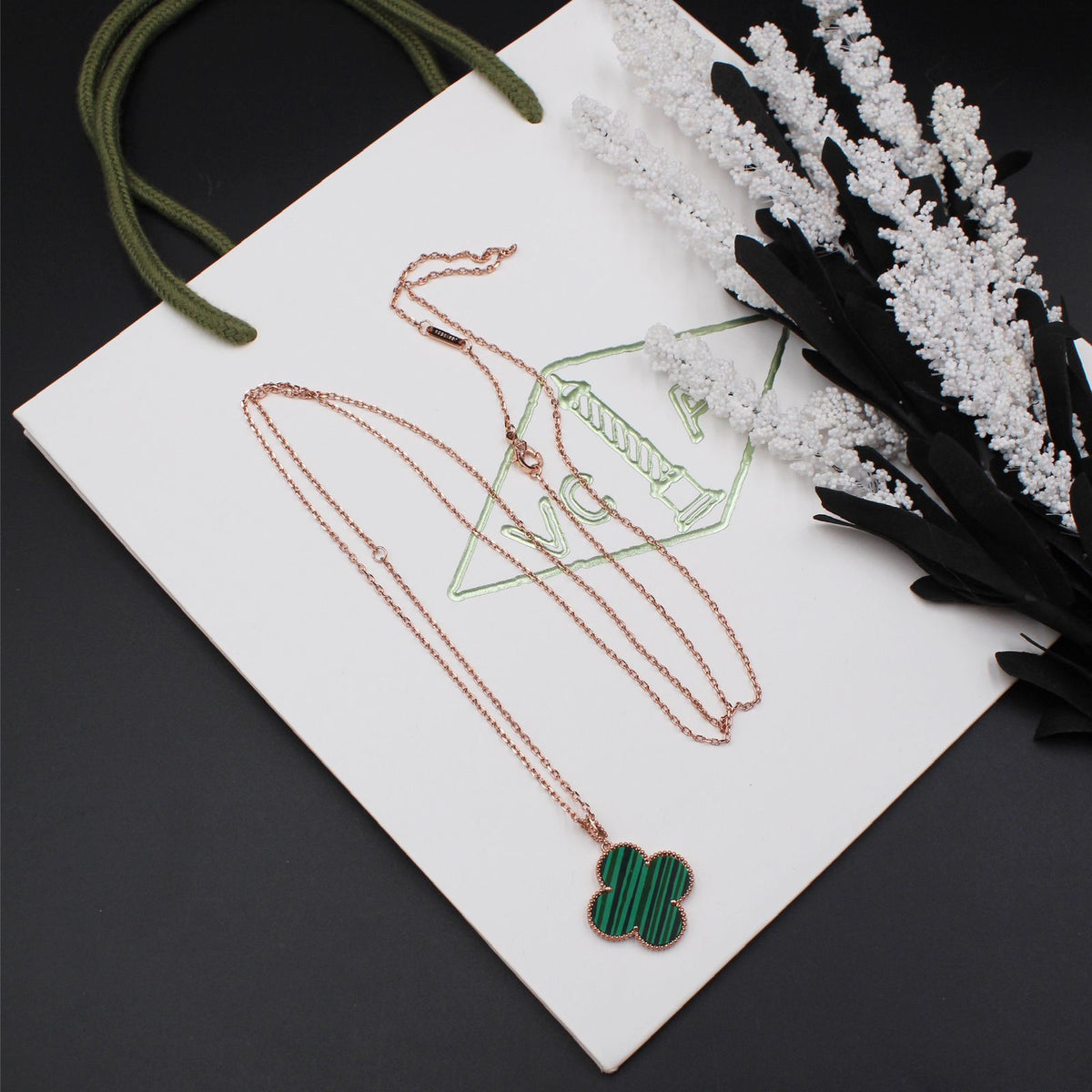 Van Cleef & Arpels Necklace