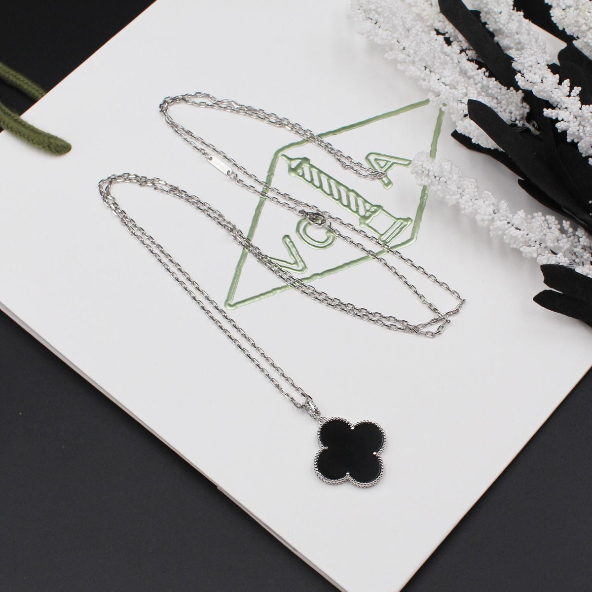 Van Cleef & Arpels Necklace