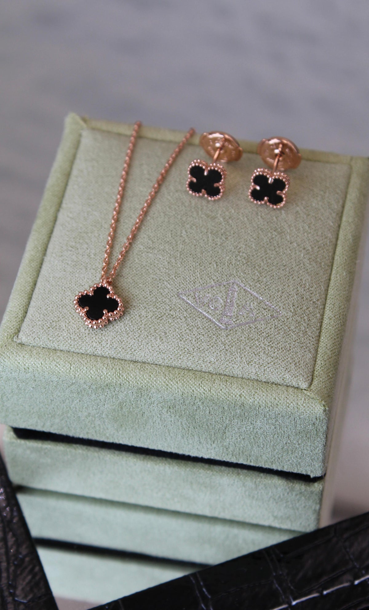 Van Cleef & Arpels Alhambra Motif Jewelry Set