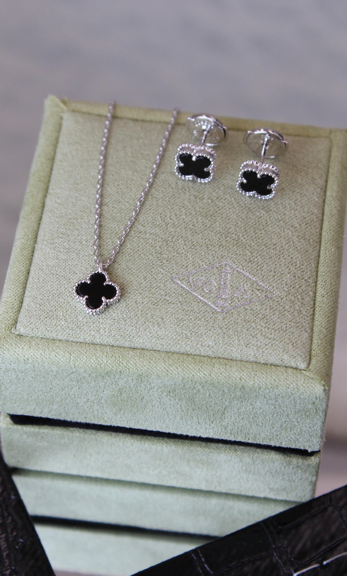 Van Cleef & Arpels Alhambra Motif Jewelry Set