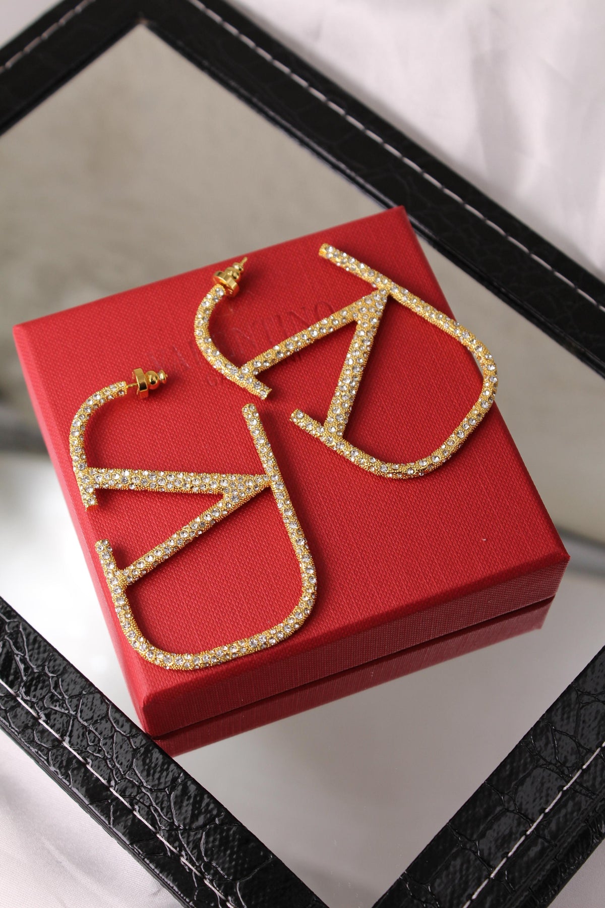 Valentino Garavani V Logo Signature Crystal Drop Earrings