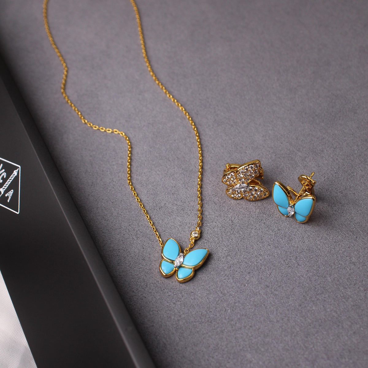 Van Cleef & Arpels Butterfly Motif Jewelry Set
