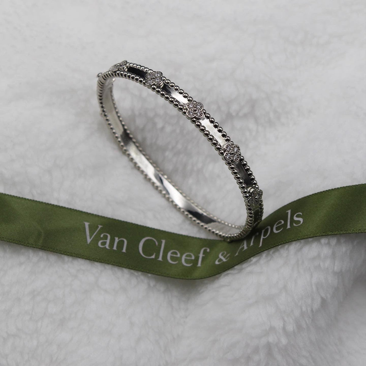 Van Cleef Clover Gold Bracelet