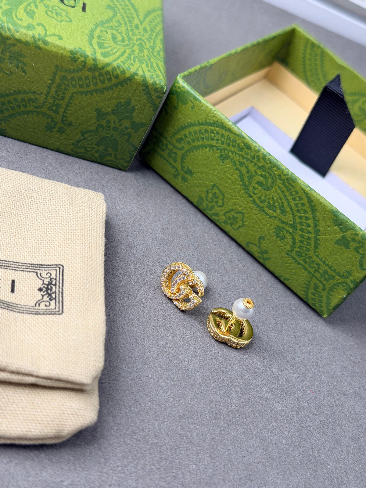 : Gucci Interlocking G Crystal and Pearl Stud Earrings