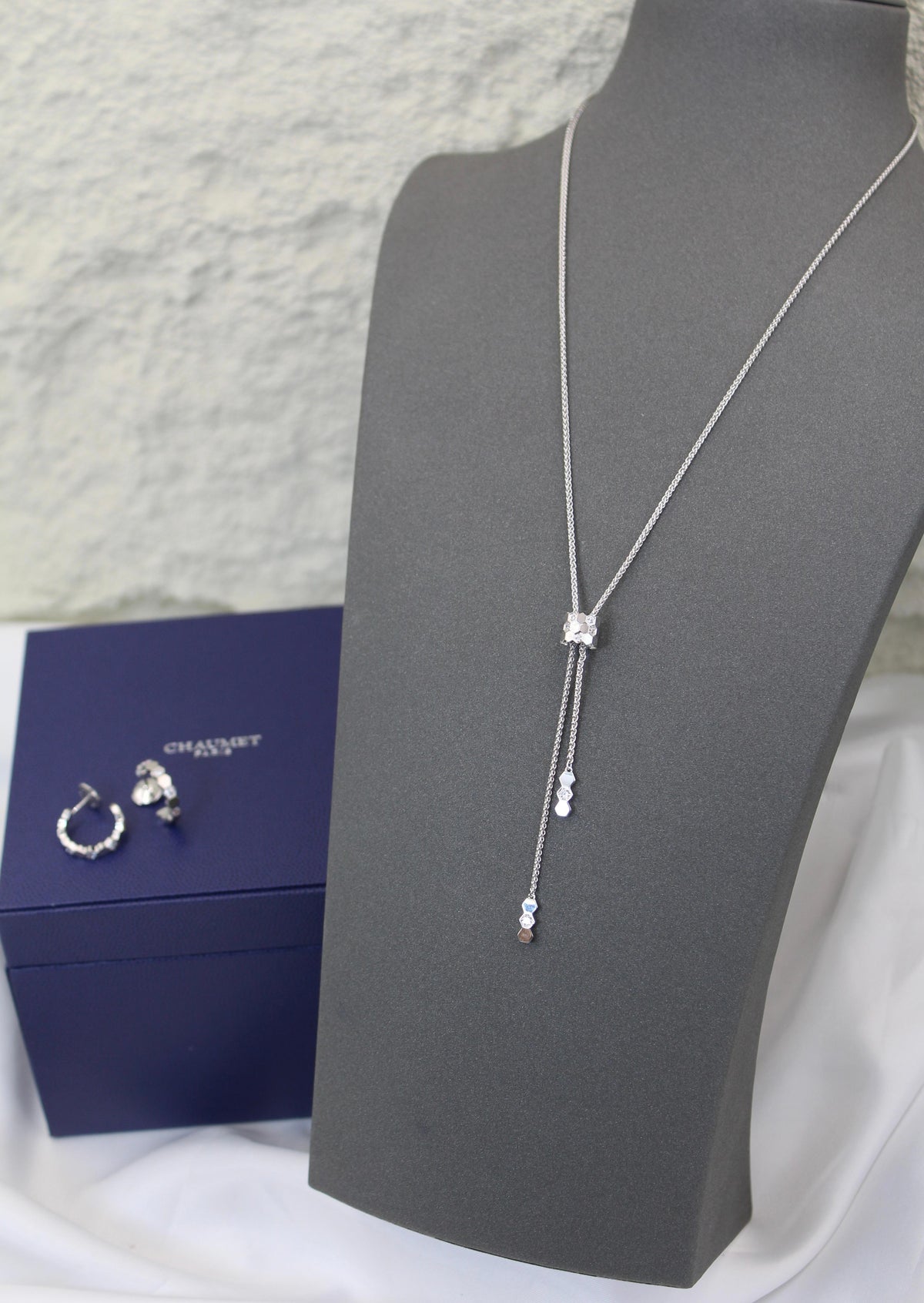 CHAUMET - Long Necklace Ring and Earrings Set