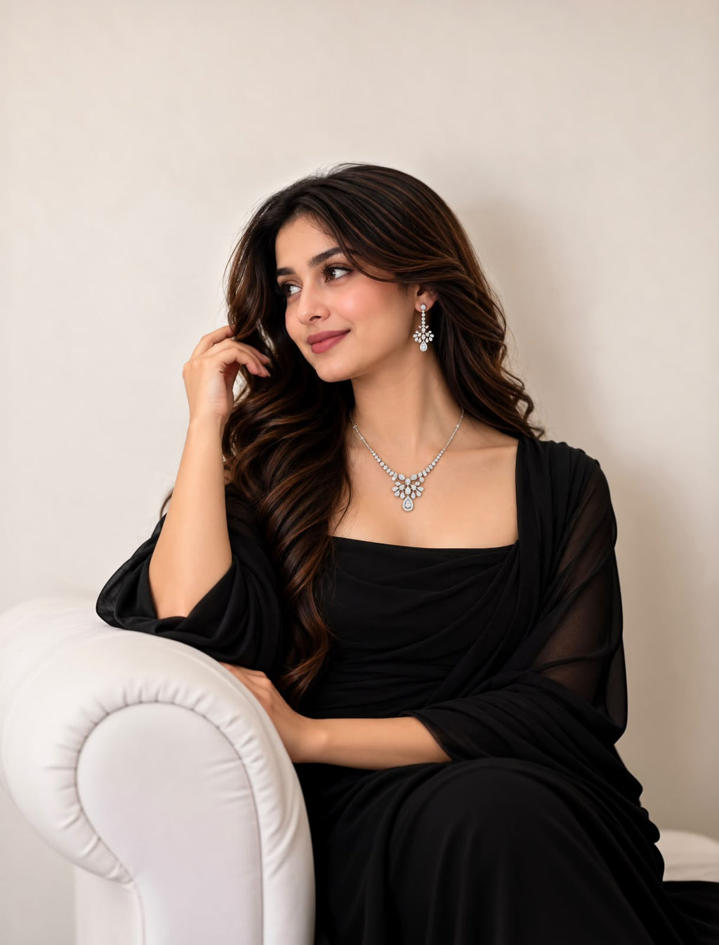 CHAUMET - Silver Teardrop Necklace and Earrings Set