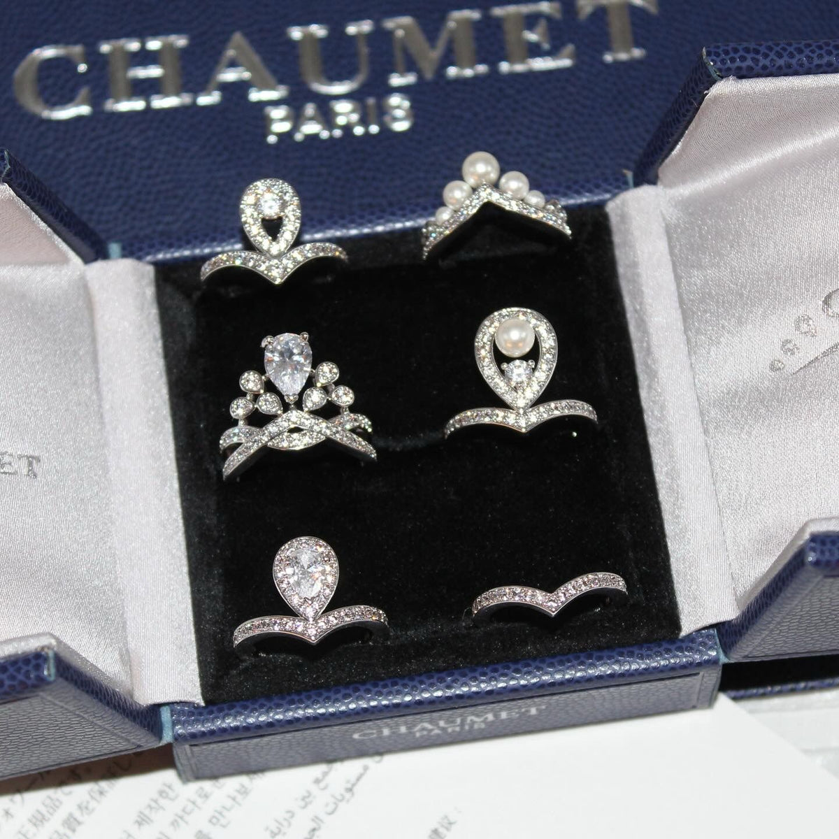 CHAUMET - Crown and Teardrop Rings