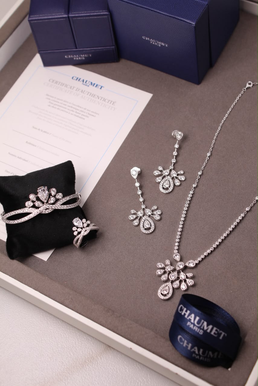 CHAUMET - Silver Teardrop Full Set