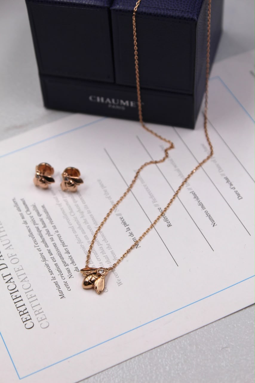 CHAUMET - Gold Bee Necklace and Earrings Set
