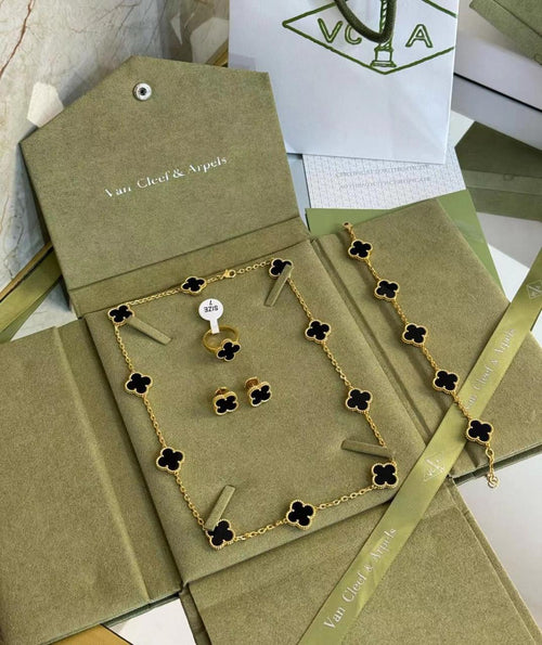 Van Cleef & Arpels - Clover Full Set