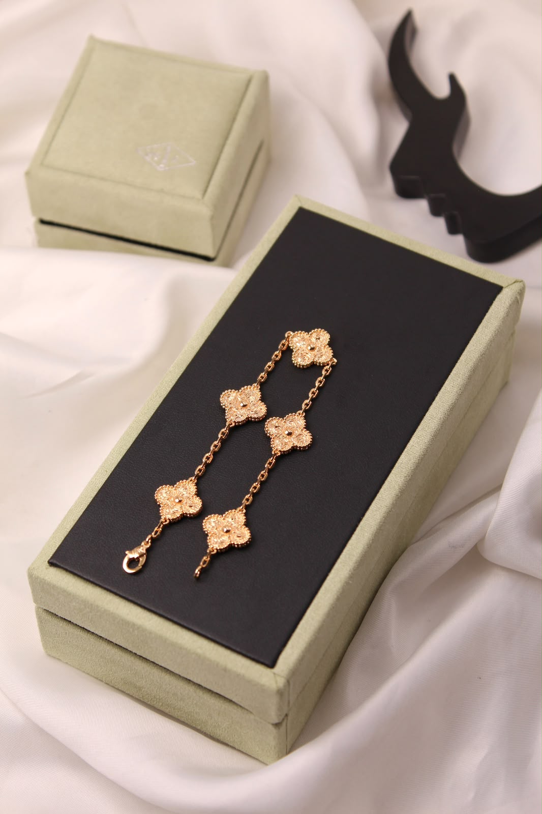 Van Cleef & Arpels Vintage Alhambra Bracelet