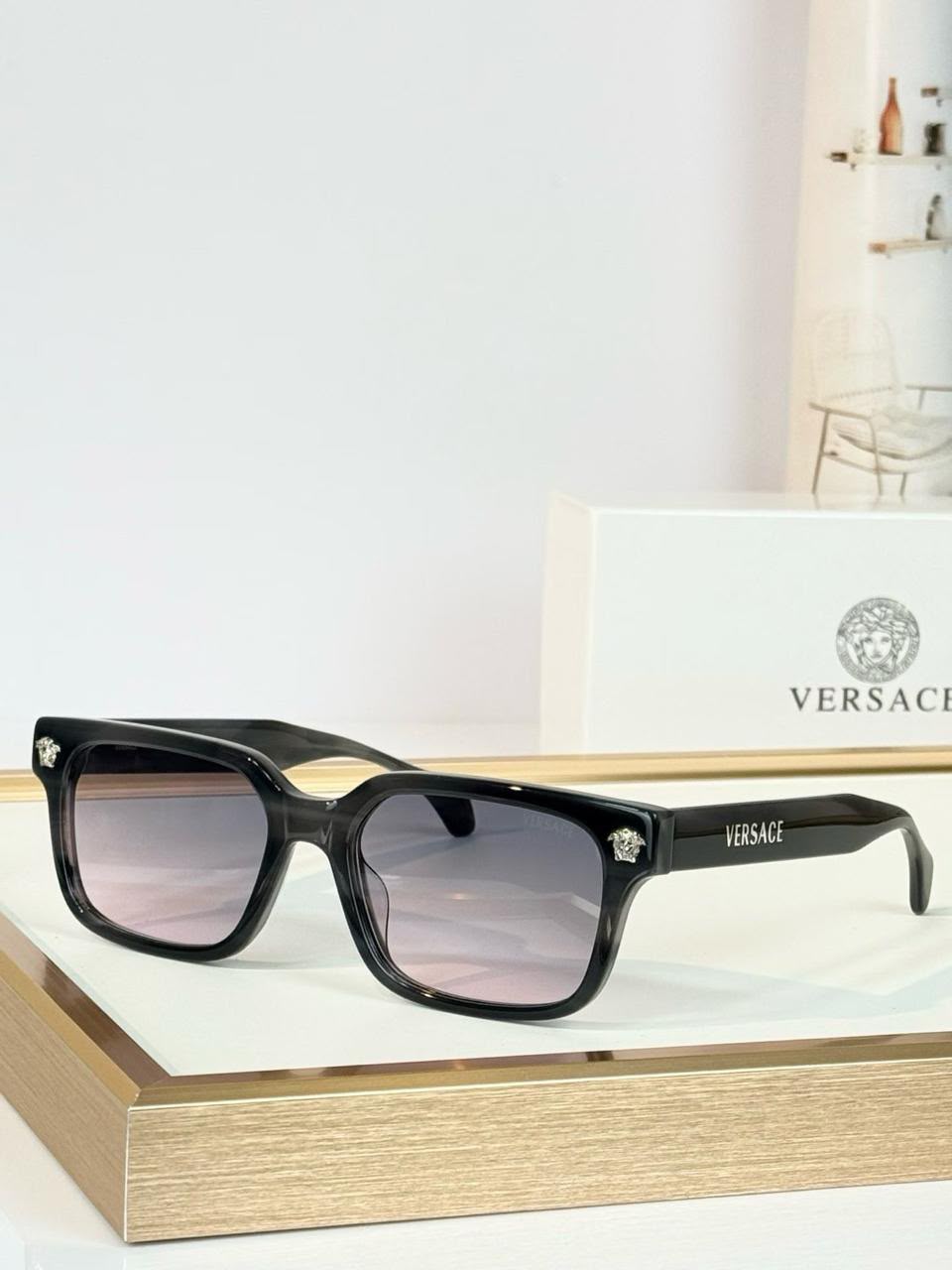 VERSACE Square Medusa-Detail Sunglasses