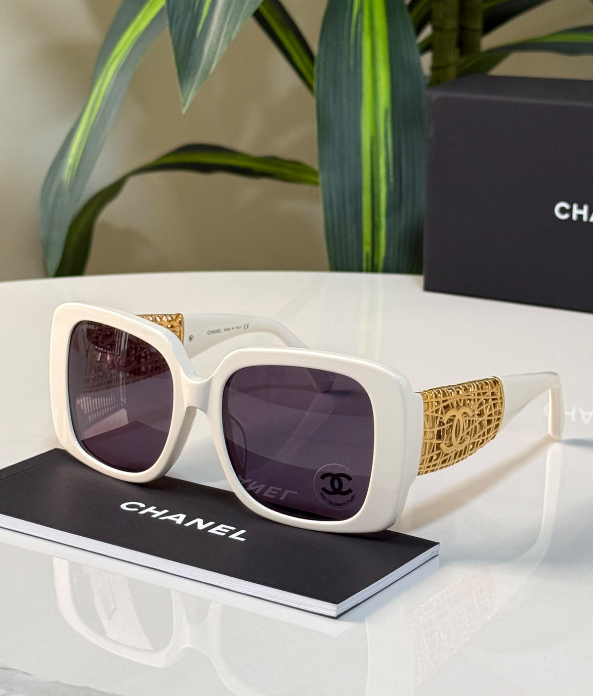 CHANEL Oversized Square Lattice-Temple Sunglasses