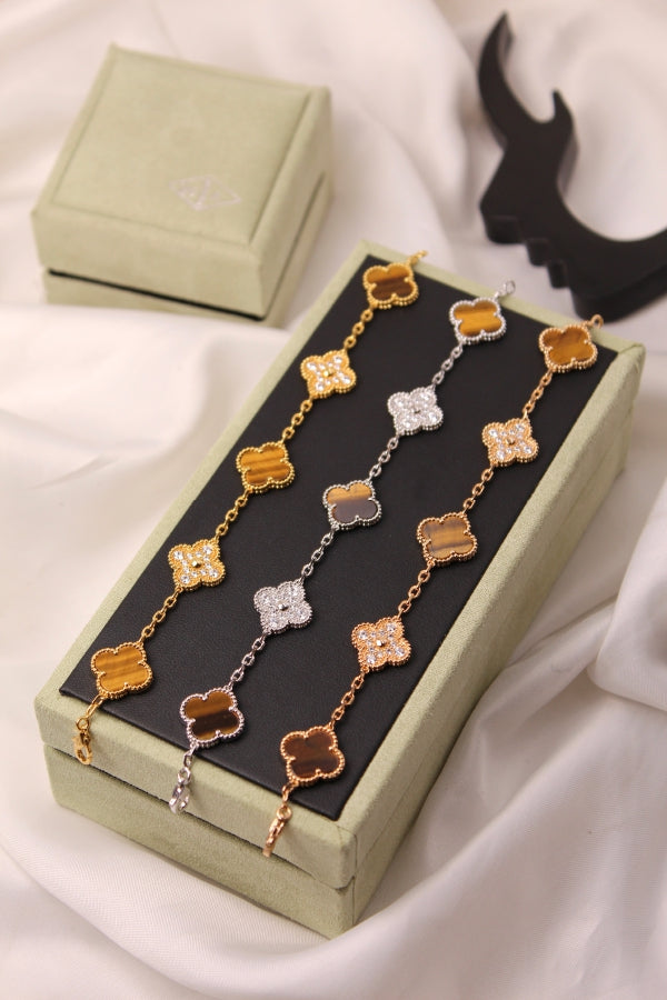 VAN CLEEF Alternating Smooth and Textured Clover Bracelet