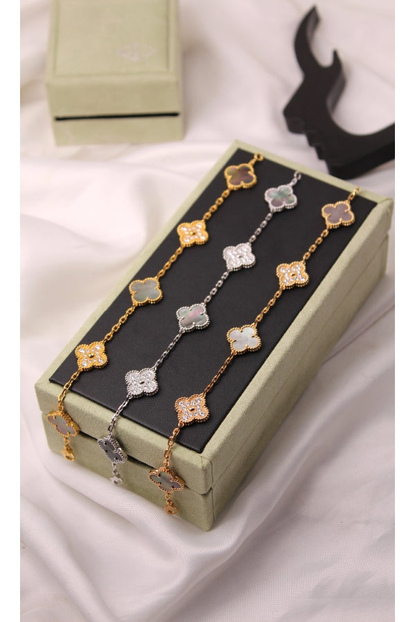 VAN CLEEF Alternating Smooth and Textured Clover Bracelet