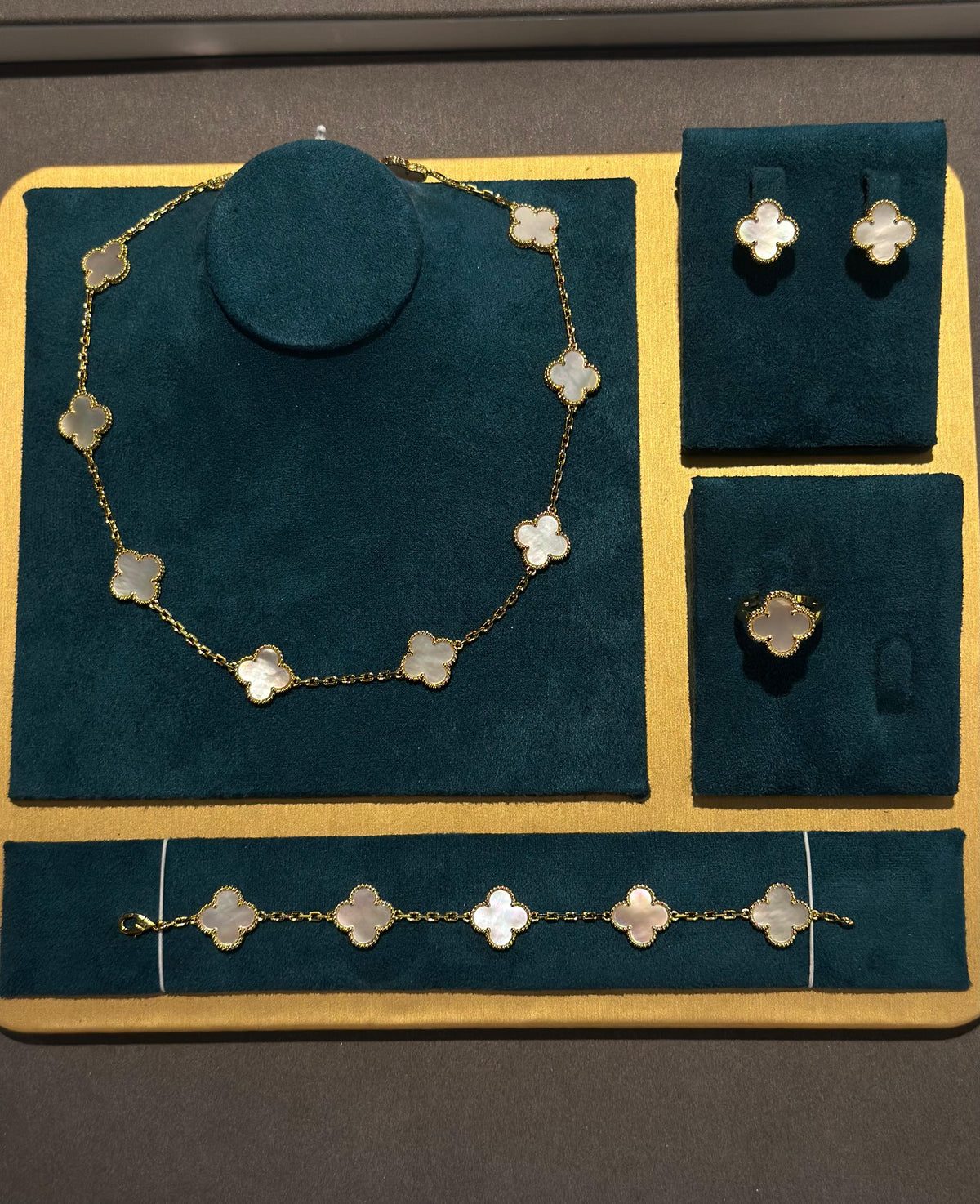 VAN CLEEF Clover Necklace Bracelet Ring and Stud Earrings Set - White / Gold Tone